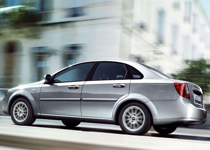 Аренда Chevrolet Lacetti 1.8 AT (Шевроле Лачетти 1.8 Автомат)